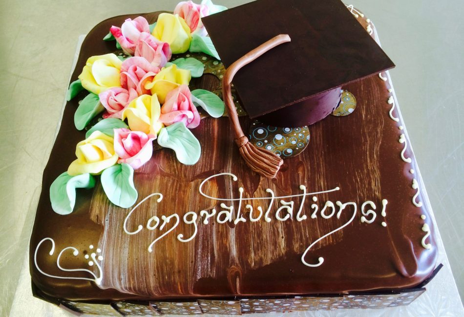 Custom Cake by Fab House