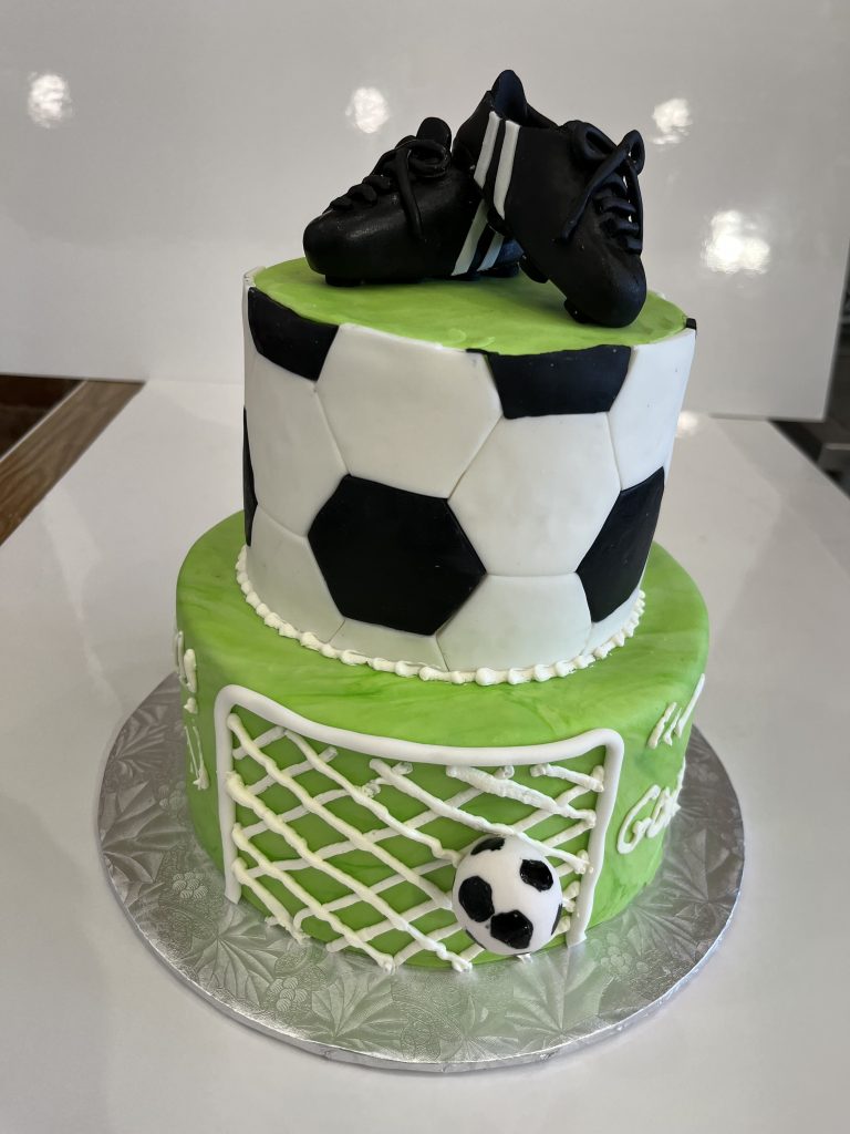 Custom Cake by Fab House