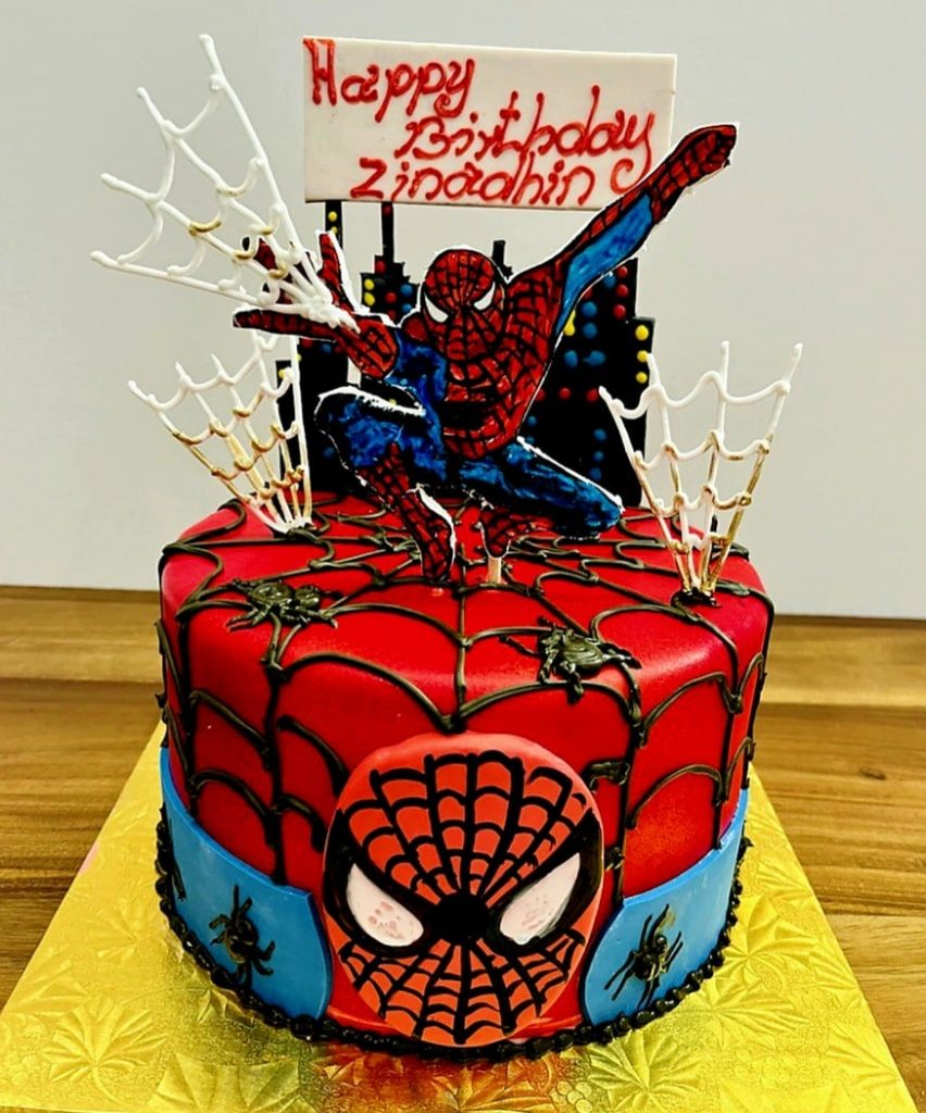 Custom Cake by Fab House