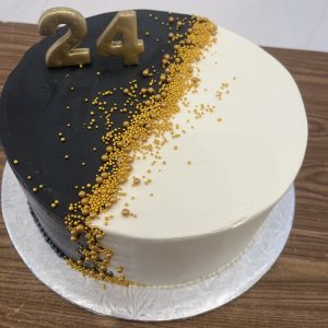 Customcake by fab house