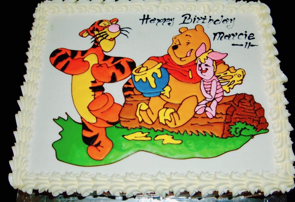 Custom Cake by Fab House