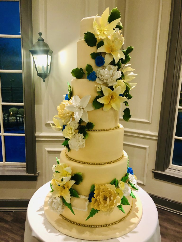 Wedding Cake By Dimu