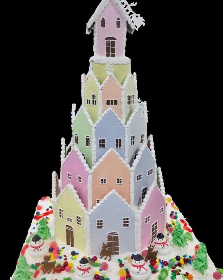 Custom Cake by Fab House